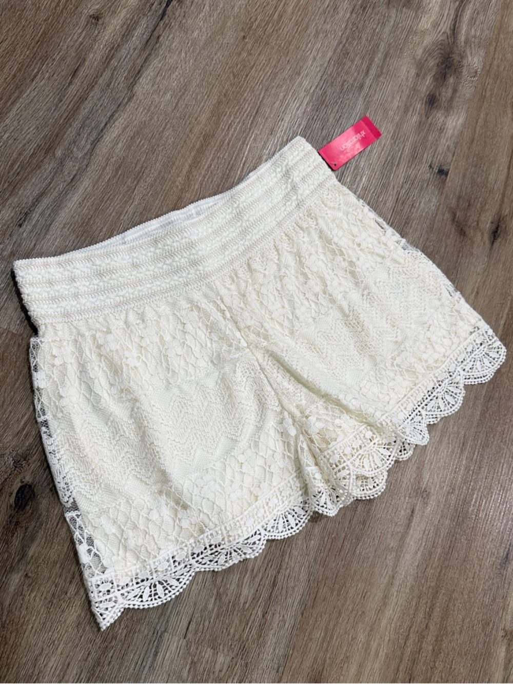 NWT Xhilaration Cream Lace Crochet Elastic Waistband Shorts Bloomers